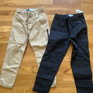 NWT Old Navy Kids Tan and Navy Tech Taper Pants-Size 8